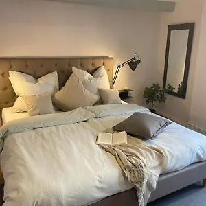 Apartment Marzipan - Im Herzen Der Altstadt, Historisches Gebaeude Mit Modernem Ambiente, W-lan, Lübeck